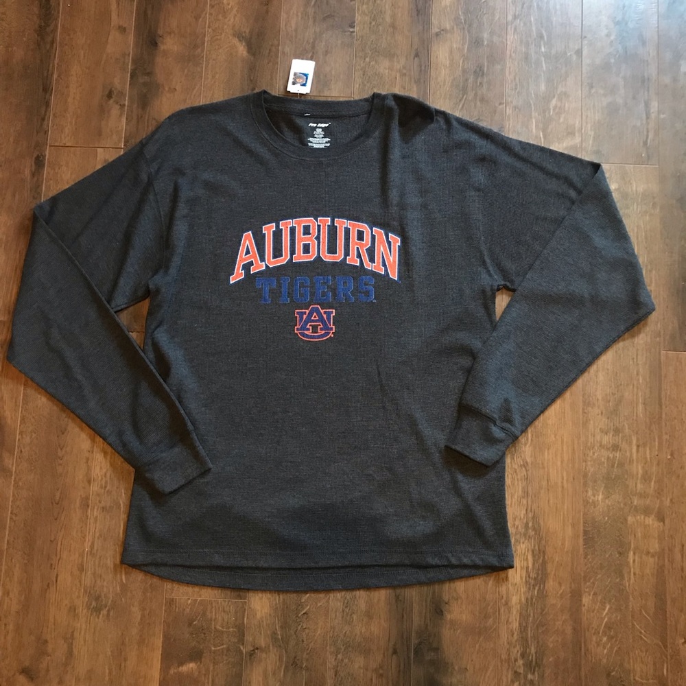 NWT Auburn Mens XL & Med thermal long sleeve shirt